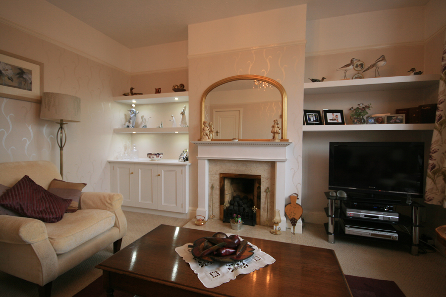 Back to Alcove Cup board with Suspended Shelves